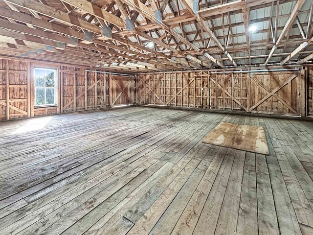 386 South Hill Road, Colebrook, NH 03576