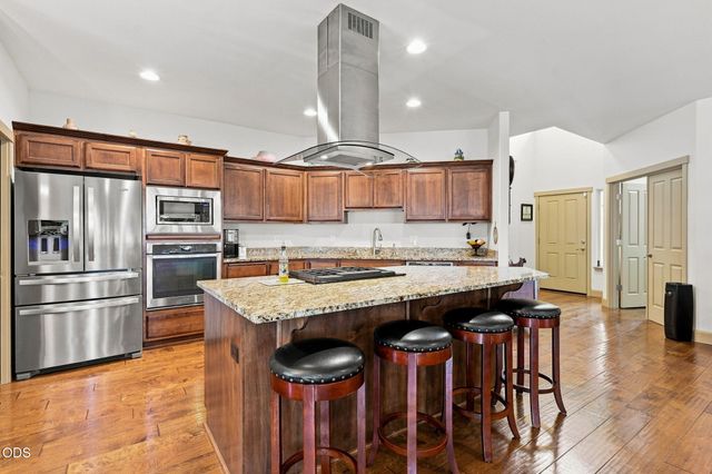 9516 13th Street, Terrebonne, OR 97760