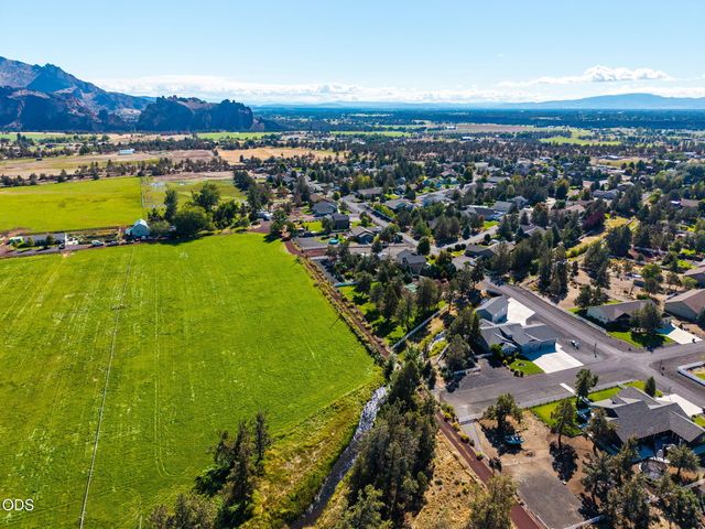 9516 13th Street, Terrebonne, OR 97760