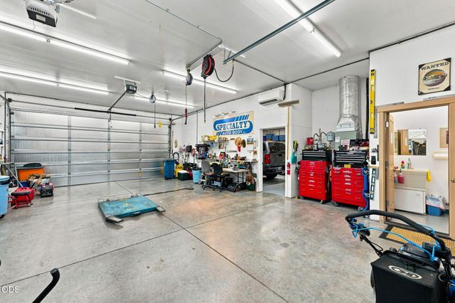 9516 13th Street, Terrebonne, OR 97760
