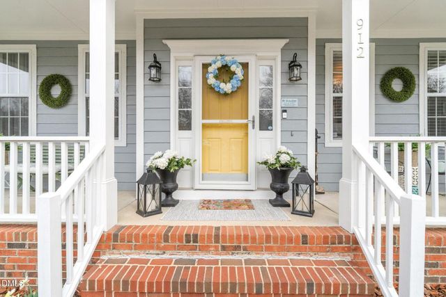 912 Brittley Way, Apex, NC 27502