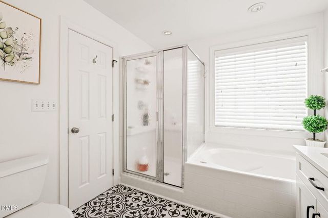 912 Brittley Way, Apex, NC 27502