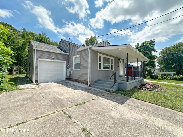 3228 Ashland Ave, Knoxville, TN 37914