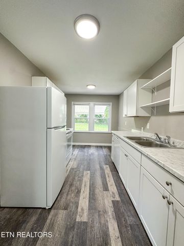 3228 Ashland Ave, Knoxville, TN 37914