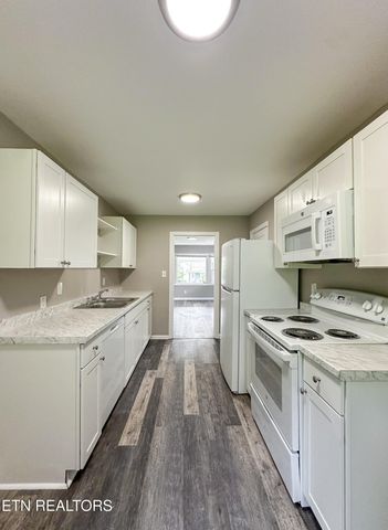 3228 Ashland Ave, Knoxville, TN 37914