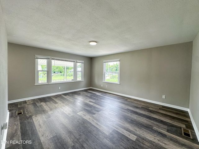 3228 Ashland Ave, Knoxville, TN 37914