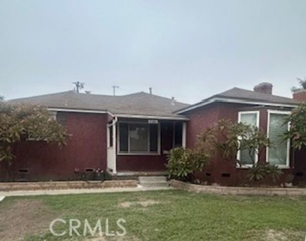 10735 Cassina, South Gate, CA 90280