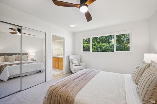 14 Angelica Ct, Novato, CA 94947