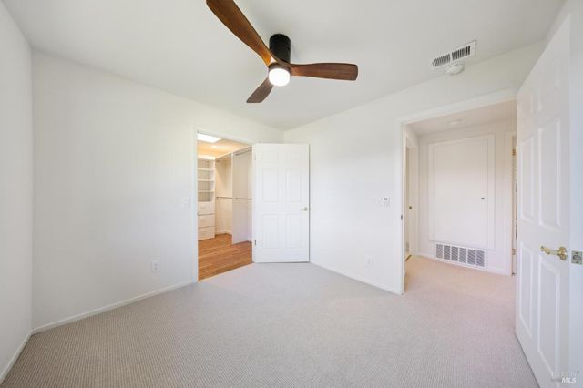 14 Angelica Ct, Novato, CA 94947