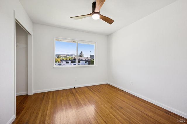 14 Angelica Ct, Novato, CA 94947