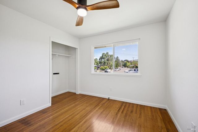 14 Angelica Ct, Novato, CA 94947