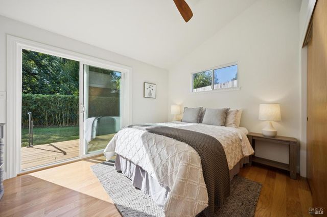 14 Angelica Ct, Novato, CA 94947