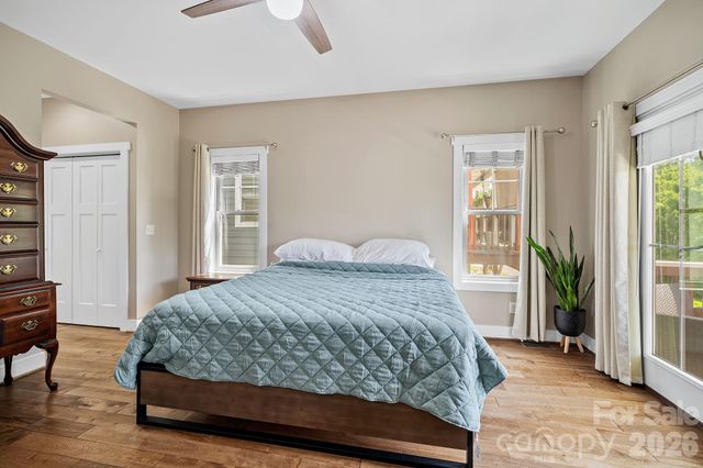 20 Greenwood Fields Drive, Asheville, NC 28804