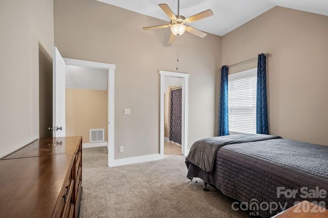 20 Greenwood Fields Drive, Asheville, NC 28804