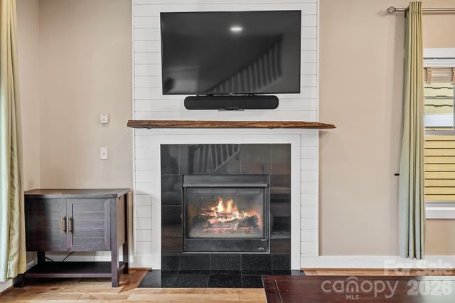 20 Greenwood Fields Drive, Asheville, NC 28804