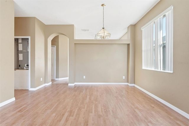 2104 MALLARD CREEK CIRCLE, Kissimmee, FL 34743