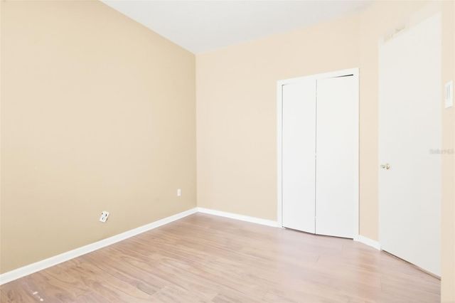 2104 MALLARD CREEK CIRCLE, Kissimmee, FL 34743