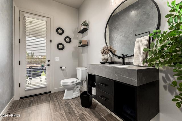 25583 W MADRE DEL ORO Drive, Wittmann, AZ 85361