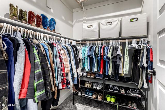 25583 W MADRE DEL ORO Drive, Wittmann, AZ 85361