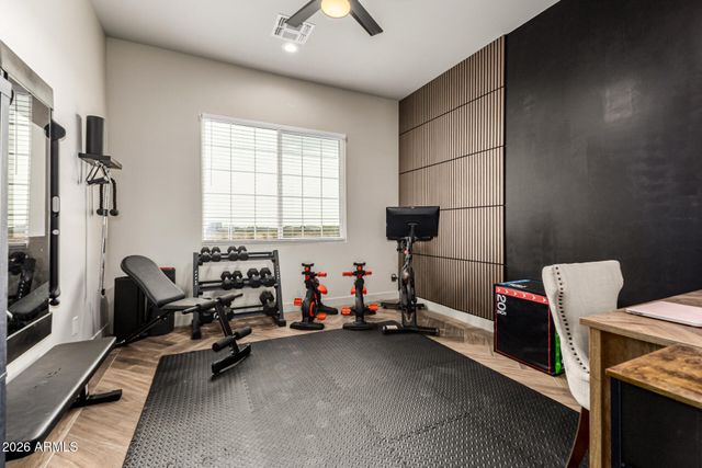 25583 W MADRE DEL ORO Drive, Wittmann, AZ 85361