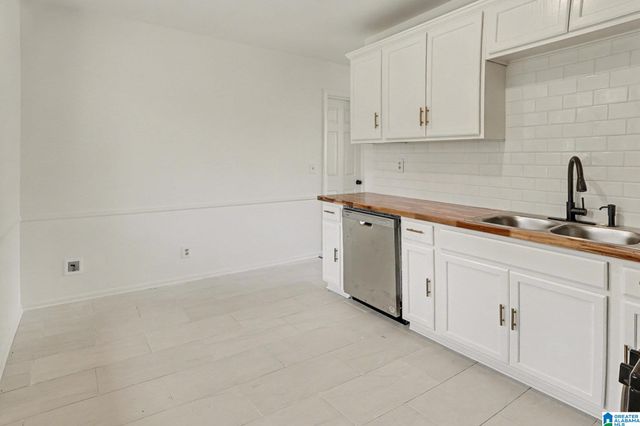 5129 NORTHUMBERLAND ROAD, Irondale, AL 35210