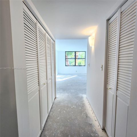 18151 NE 31st Court 301, Aventura, FL 33160