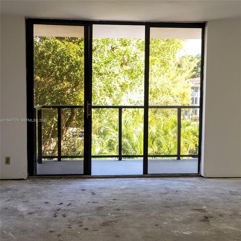 18151 NE 31st Court 301, Aventura, FL 33160