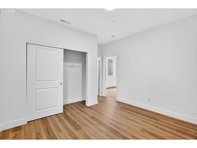 6207 Ne 43RD St, Vancouver, WA 98661