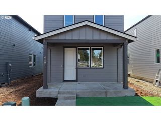 6207 Ne 43RD St, Vancouver, WA 98661