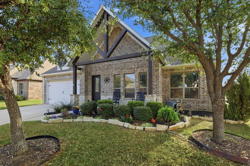 5505 Thistle Hill, Denton, TX 76210