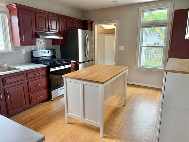2100 Tackle Street, Essexville, MI 48732