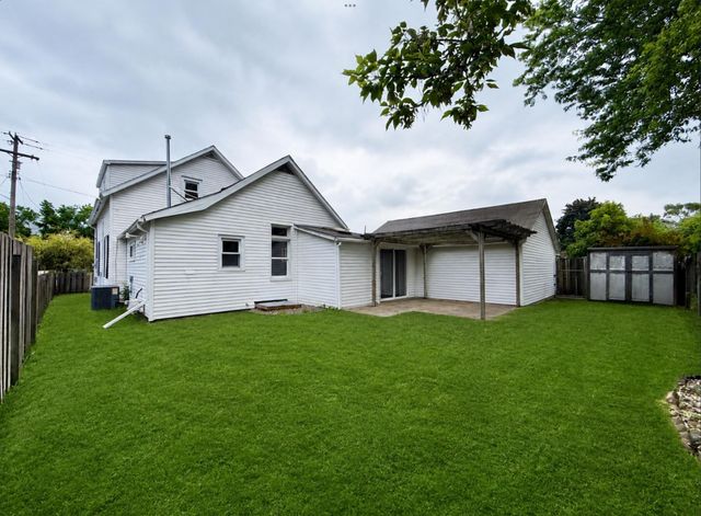 2100 Tackle Street, Essexville, MI 48732
