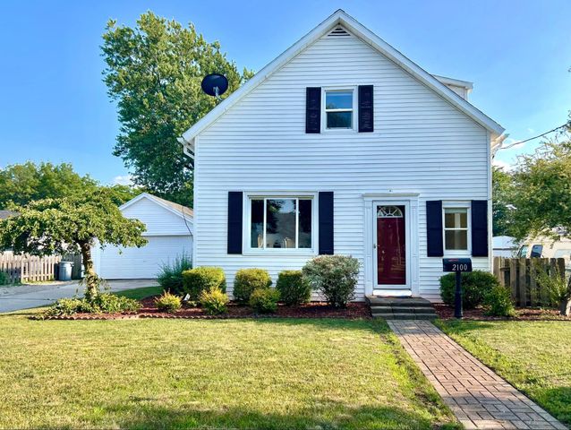 2100 Tackle Street, Essexville, MI 48732