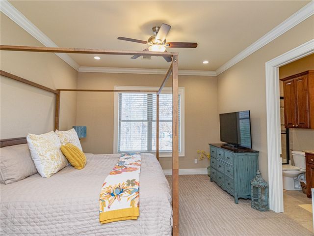 1453 Le Chesnay Drive, Centerton, AR 72719