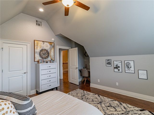 1453 Le Chesnay Drive, Centerton, AR 72719