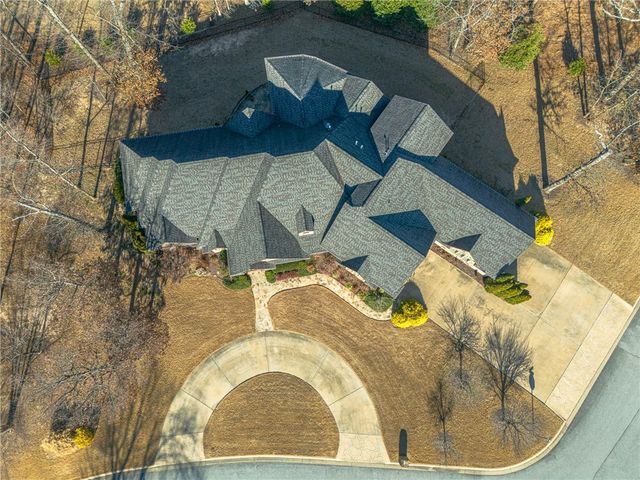 1453 Le Chesnay Drive, Centerton, AR 72719