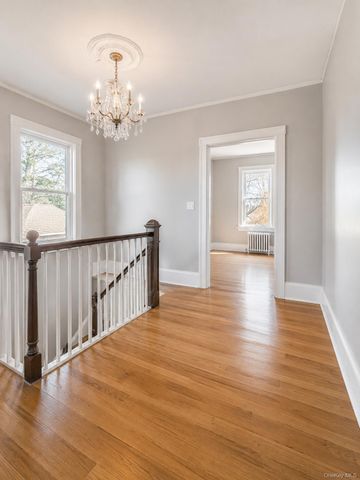 2536 Davidson Avenue, Bronx, NY 10468