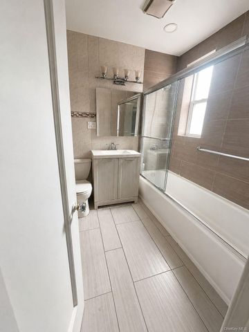 2536 Davidson Avenue, Bronx, NY 10468