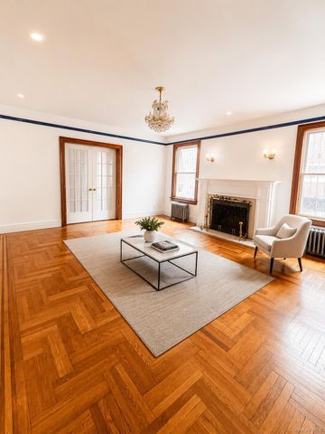 2536 Davidson Avenue, Bronx, NY 10468