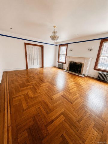 2536 Davidson Avenue, Bronx, NY 10468