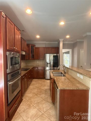 2413 Merryvale Way, Waxhaw, NC 28173