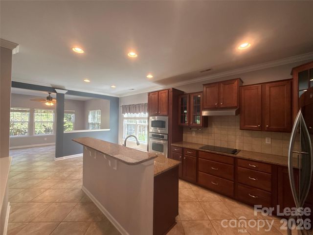 2413 Merryvale Way, Waxhaw, NC 28173
