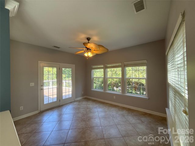 2413 Merryvale Way, Waxhaw, NC 28173