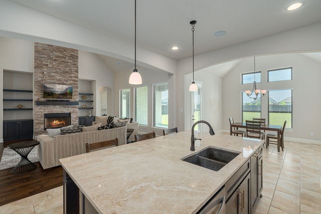 8220 Stonewall Drive, Waxahachie, TX 75167