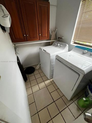 11540 NW 40th Street, Coral Springs, FL 33065