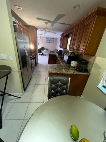11540 NW 40th Street, Coral Springs, FL 33065