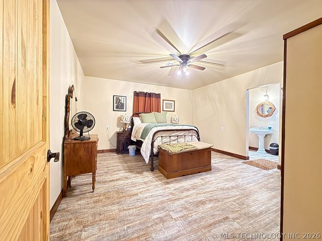 5969 E 620 Road, Locust Grove, OK 74352
