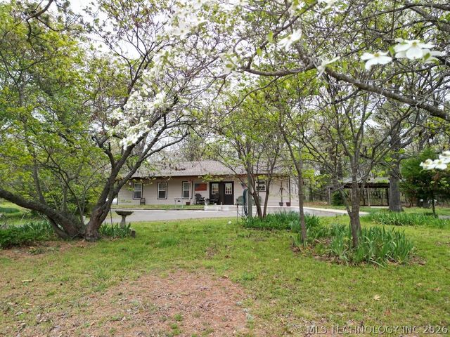 5969 E 620 Road, Locust Grove, OK 74352