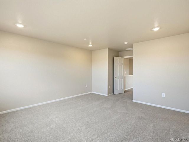 1596 Riverplace Dr 1, Windsor, CO 80550