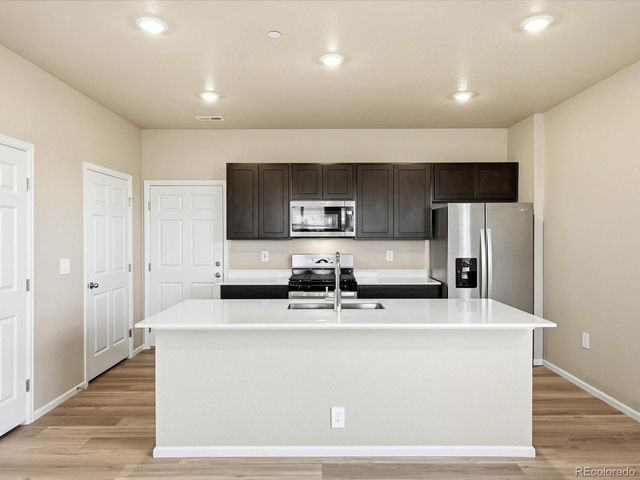 1596 Riverplace Dr 1, Windsor, CO 80550